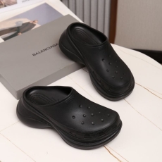 Balenciaga Slippers